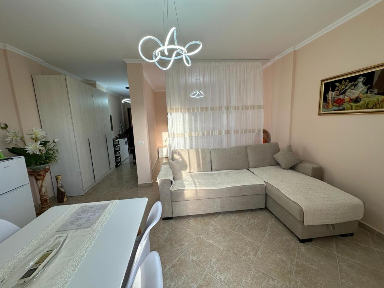 Sunset Sea View - Beachfront Balcony - Ac - Wifi Durrës Zewnętrze zdjęcie